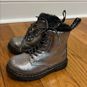 Dr. Marten Metallic Silver Lace-Up Boots Toddler 8